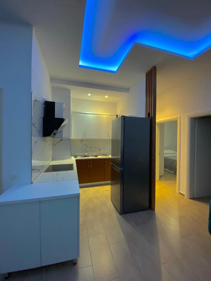 Prestige Apartament Sea View Dıraç Dış mekan fotoğraf