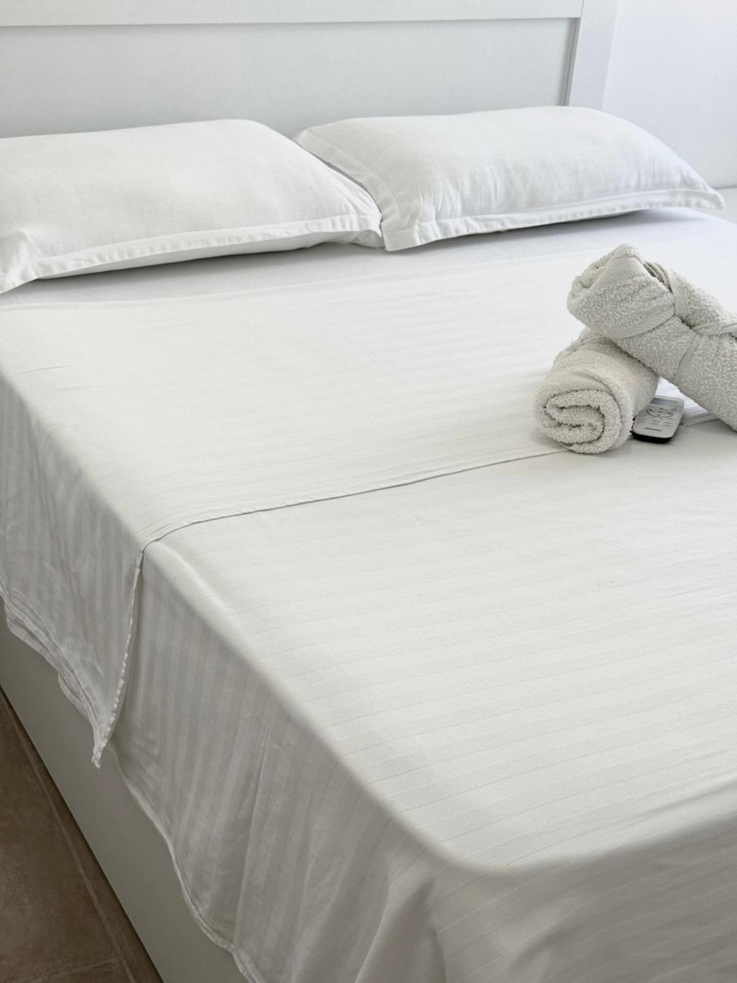 Prestige Apartament Sea View Dıraç Dış mekan fotoğraf